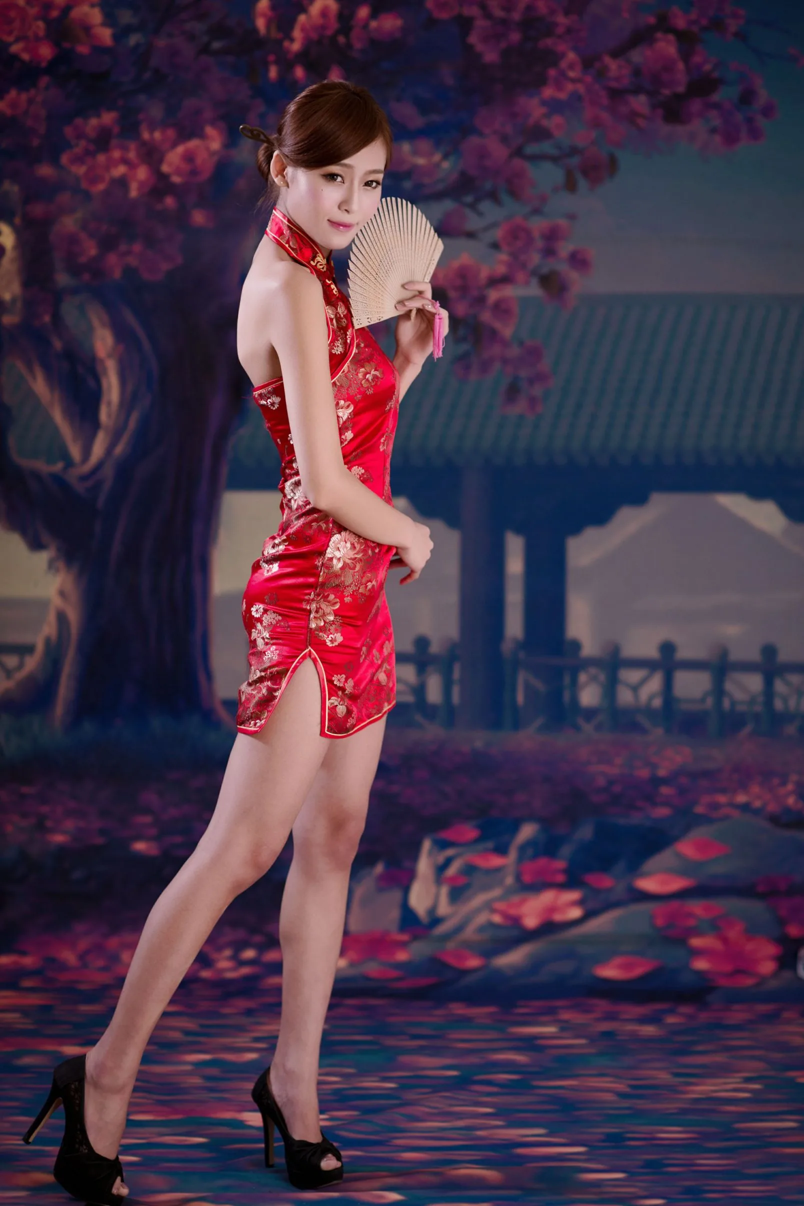 [Chương bổ sung BEAUTYLEG] Winnie Xiaoxue - Những bức ảnh gợi cảm và quyến rũ trong bộ sườn xám đỏ - 19