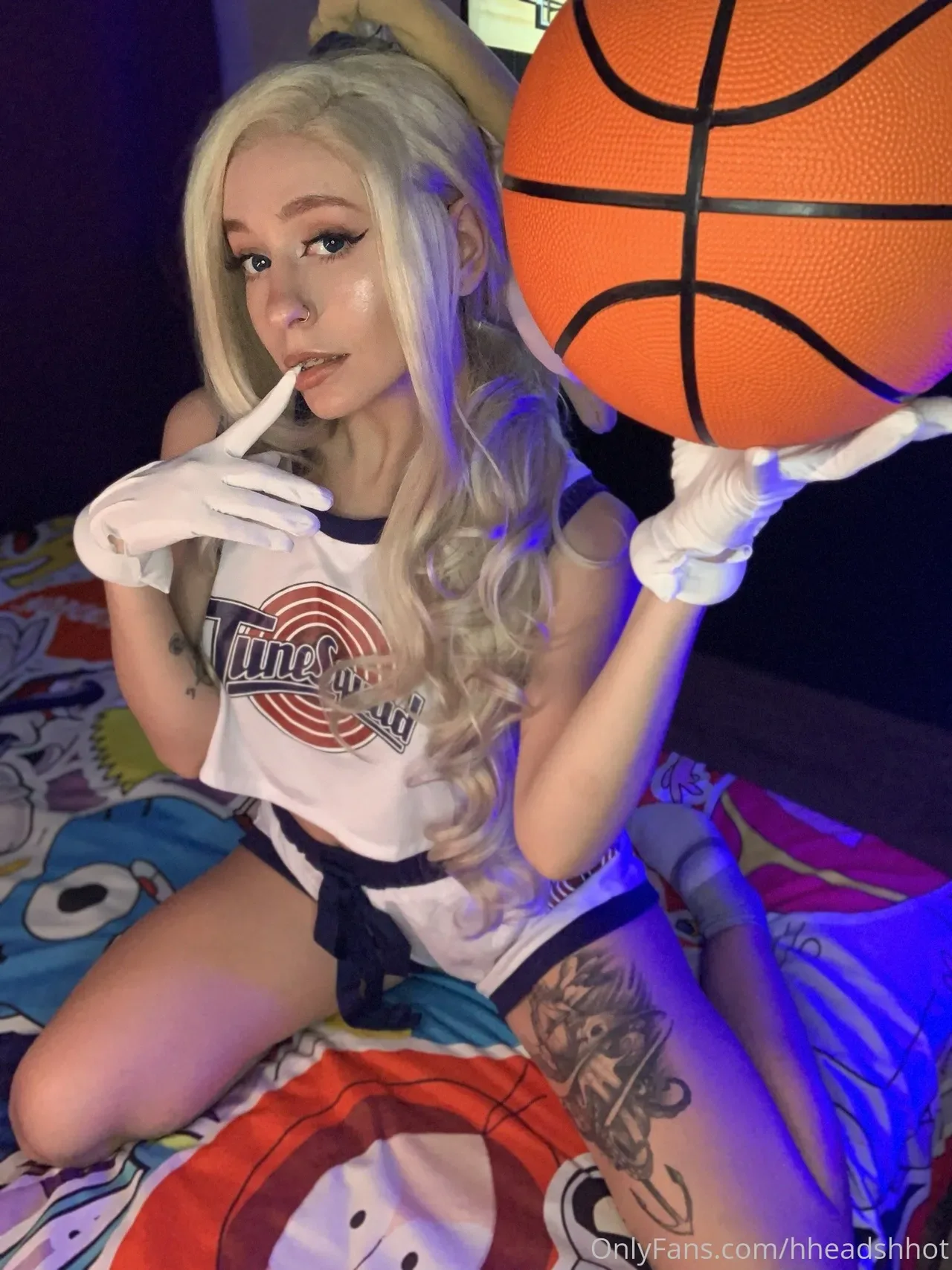 AliceBong (hheadshhot) – Lola Bunny - 2